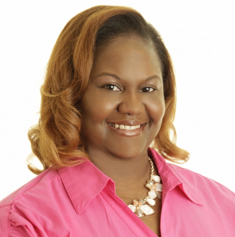 Meet your Posher, Dedra